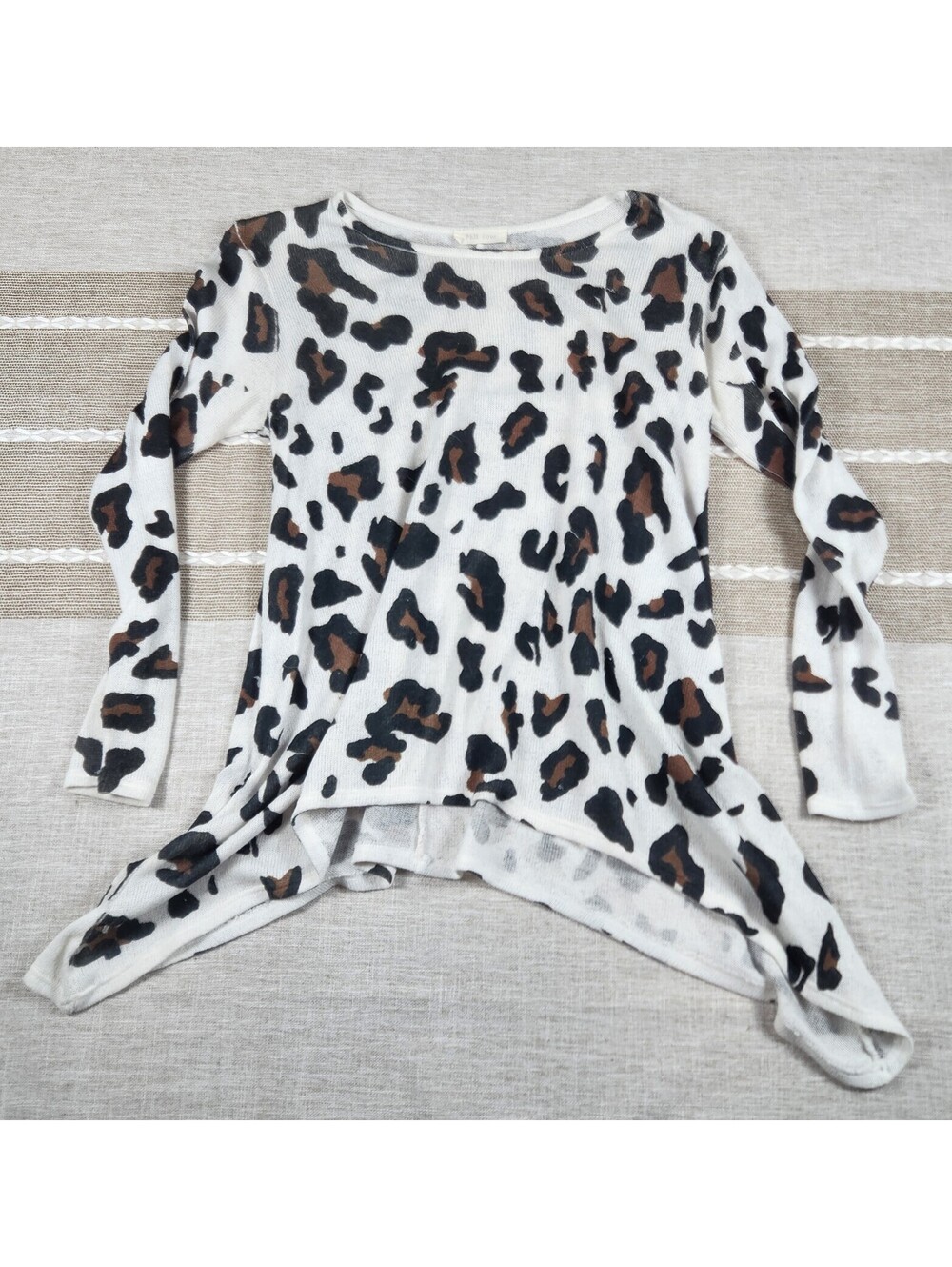 Phil Love Women's Leopard Print Tunic Long Sleeve Shirt Size M